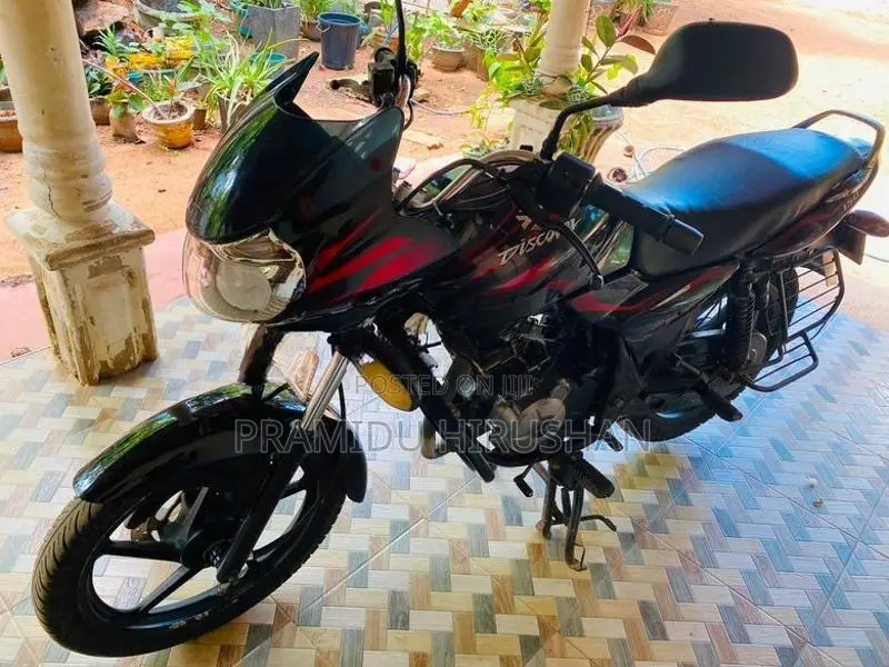 Bajaj Discover 150 2011