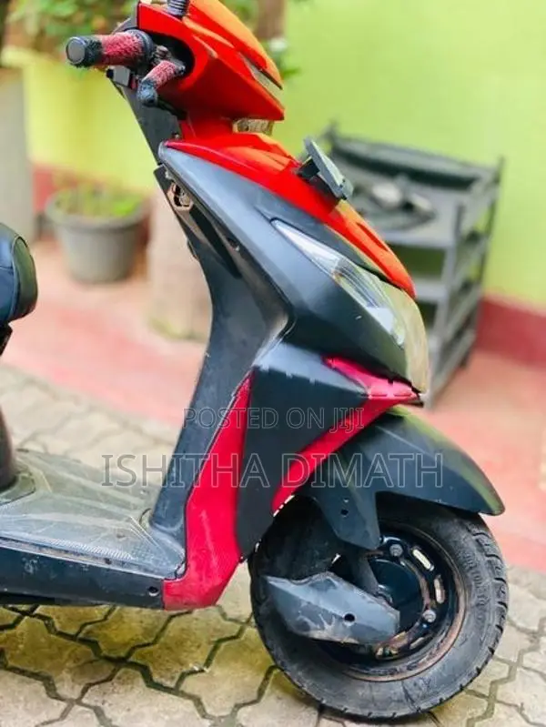 Honda Dio 2018