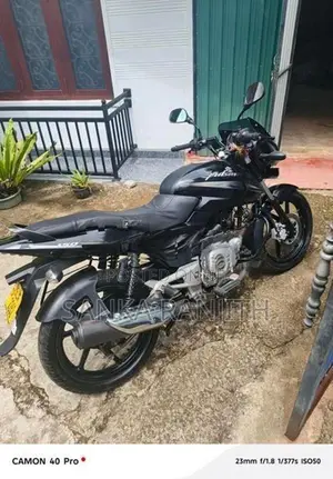 Bajaj Pulsar 150 2016