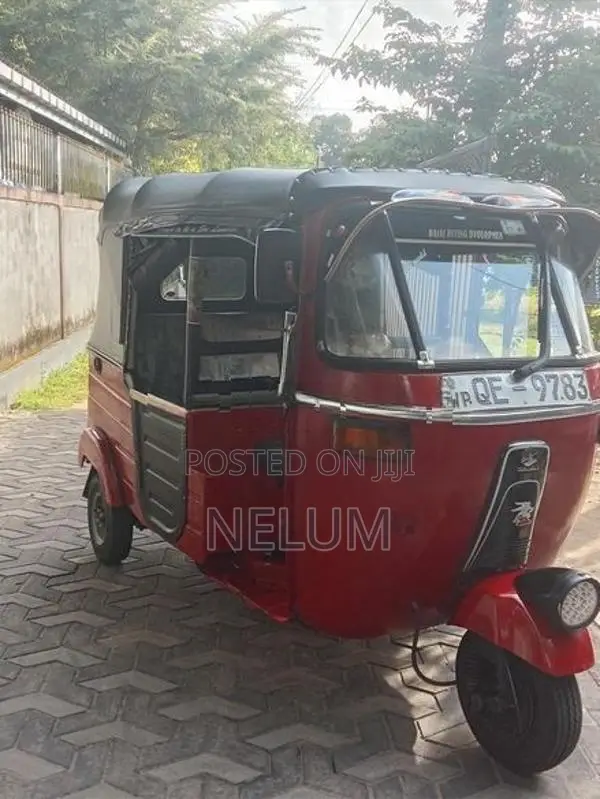 Bajaj RE 2006