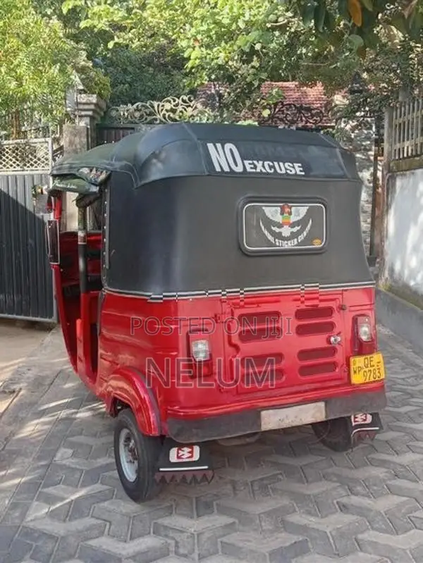 Bajaj RE 2006