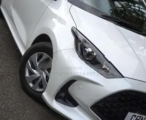 Toyota Yaris X 2024