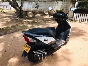 Honda Dio 2012