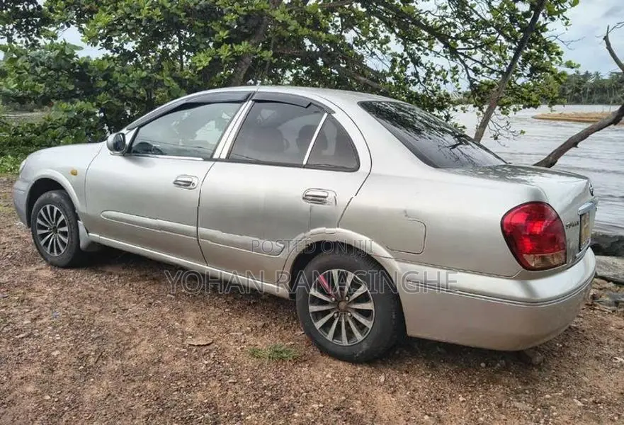 Nissan Sunny N17 2007