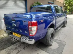 Ford Ranger XLT 2016