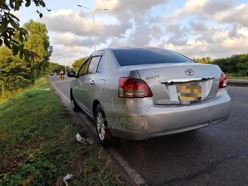 Toyota Belta 2009