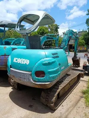 Kobelco SK 35 Excavator