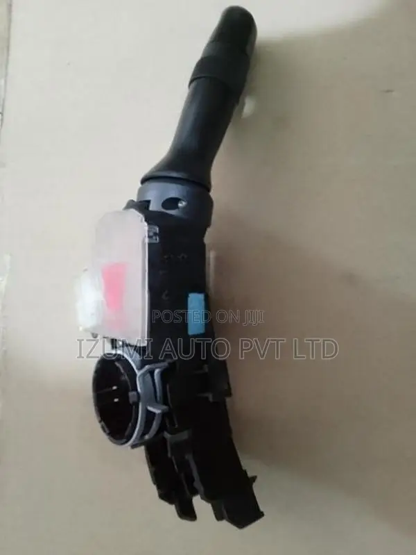 Toyota Crown 182 Head/Fog light Switch