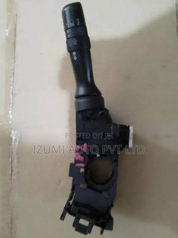 Toyota Crown 182 Head/Fog light Switch