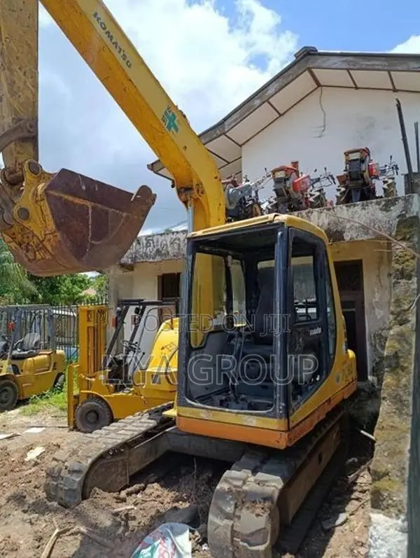 Komatsu PC 60 Excavator