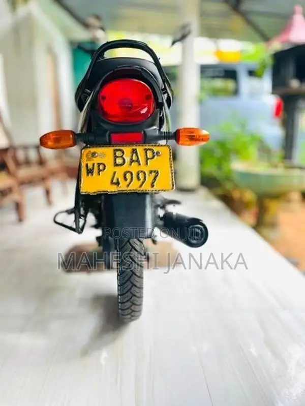 Bajaj Platina 100 2014