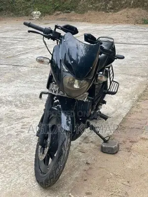 Bajaj Pulsar 150 2017