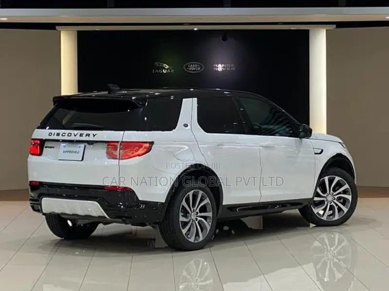Land Rover Discovery Sport Dynamic HSE P300e 2025