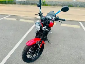 Yamaha XSR 155 RED 2026