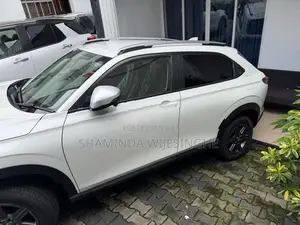Honda Vezel X-Hunter 2024