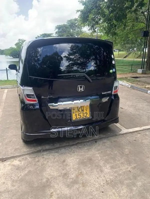 Honda Freed GP3 2013