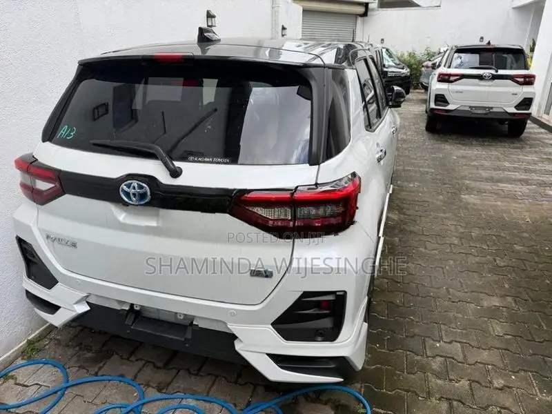 Toyota Raize Z - Hybrid Bodykit 2025