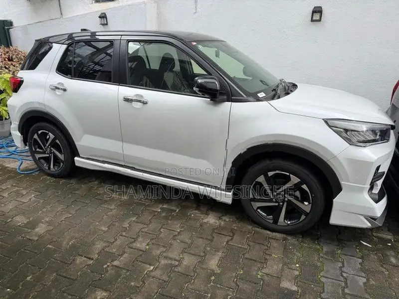 Toyota Raize Z - Hybrid Bodykit 2025