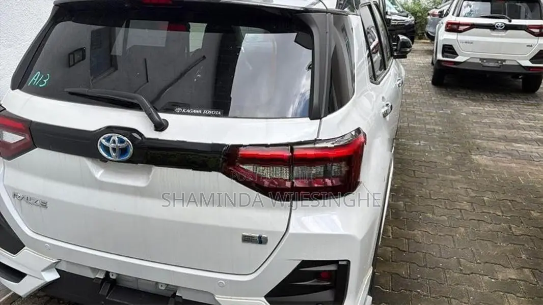 Toyota Raize Z - Hybrid Bodykit 2025