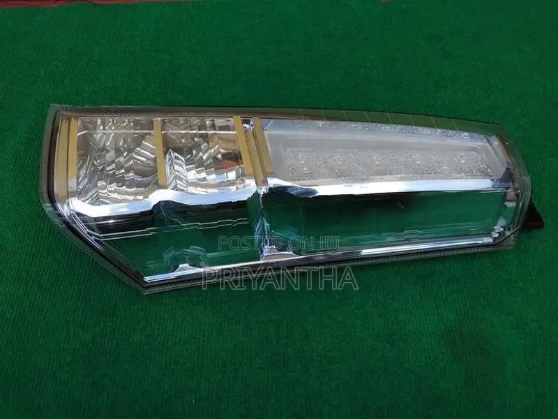 Suzuki Wagon R 44s Right side tail light