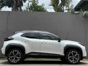 Toyota Yaris Cross 1.5L HEV Japan 2024