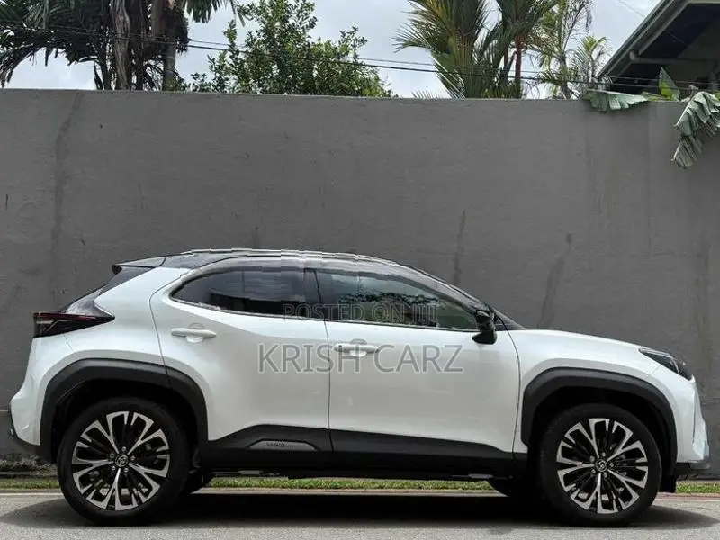 Toyota Yaris Cross 1.5L HEV Japan 2024