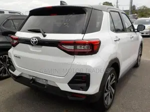 Toyota Raize Z BSM 4WayAppleplay 2026