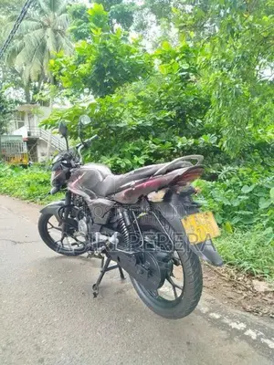 Bajaj Discover 125 M 2015