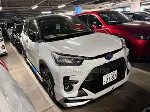 Toyota Raize ZBsm 4Way Appleplay 2026
