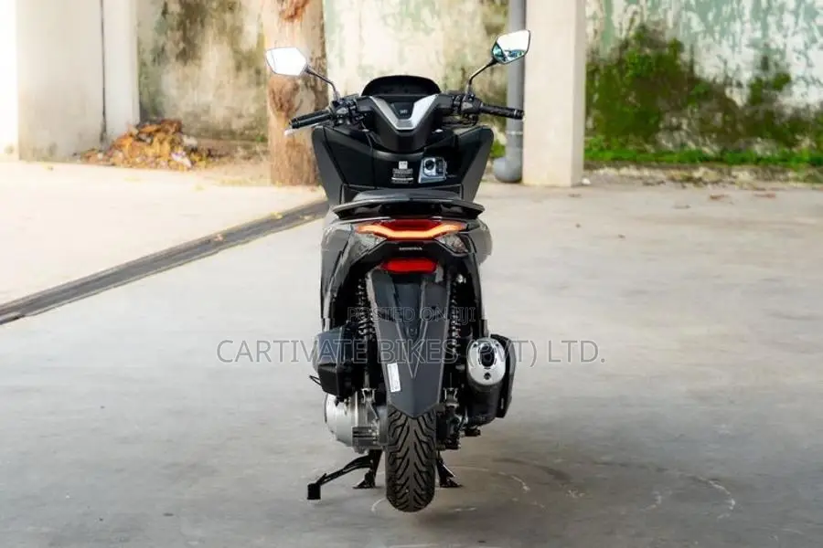Honda PCX160 Standard 2026