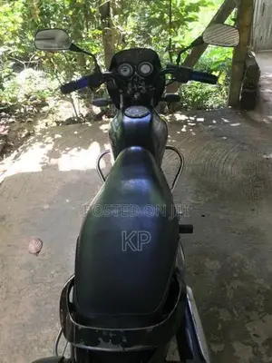 Bajaj Platina 100 2007