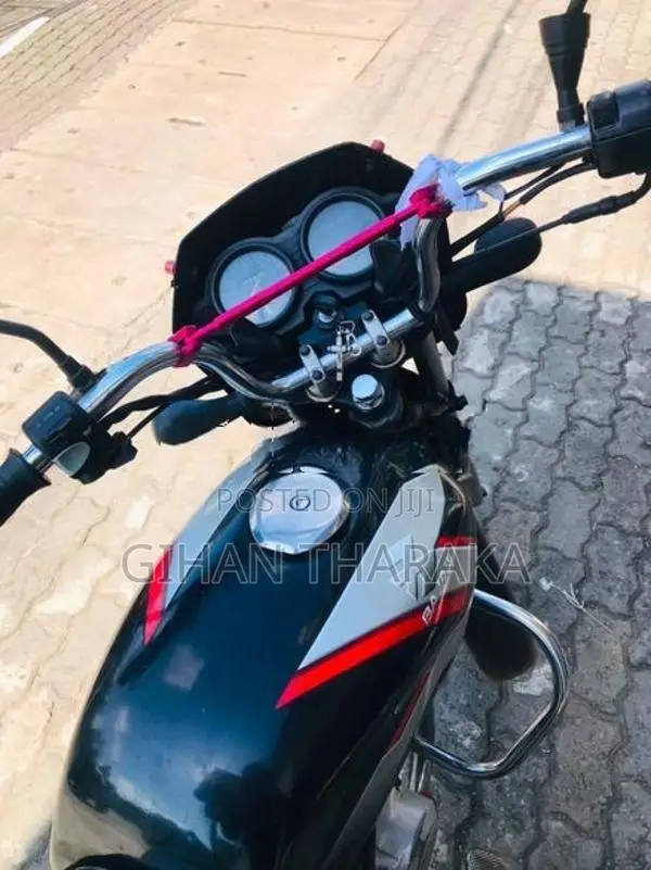 Bajaj CT100 2009