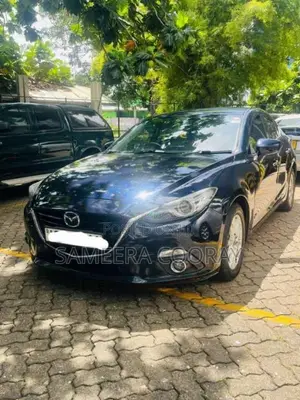 Mazda Axela 2013 Car (Used)