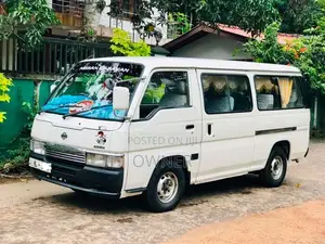 Nissan Caravan 1998 Van (Used)