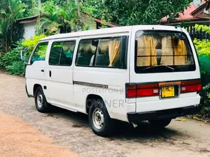 Nissan Caravan 1998 Van (Used)