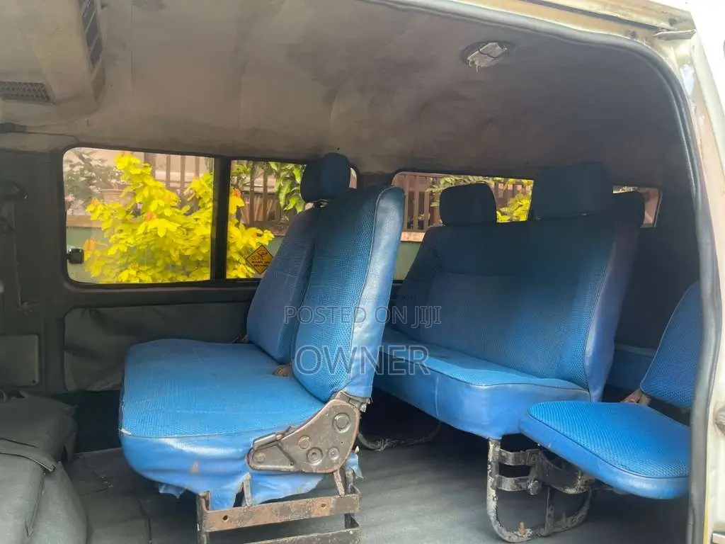 Mazda Brawny 1995 Van (Used)