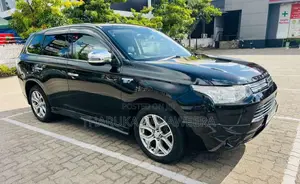 Mitsubishi Outlander 2014 SUV (Used)