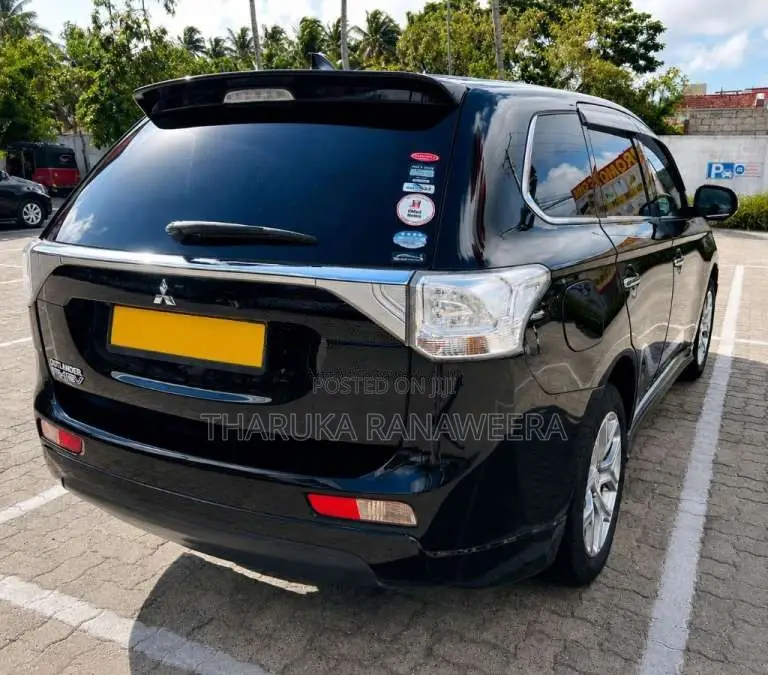 Mitsubishi Outlander 2014 SUV (Used)