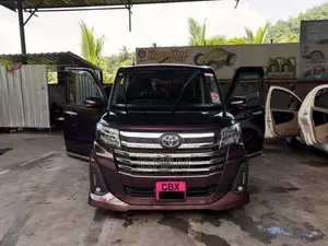 Toyota Roomy 2025 Car (Used)