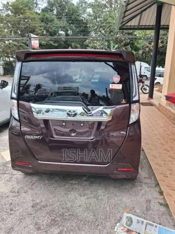 Toyota Roomy 2025 Car (Used)