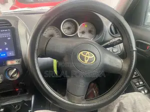 Toyota RAV4 2004 SUV (Used)