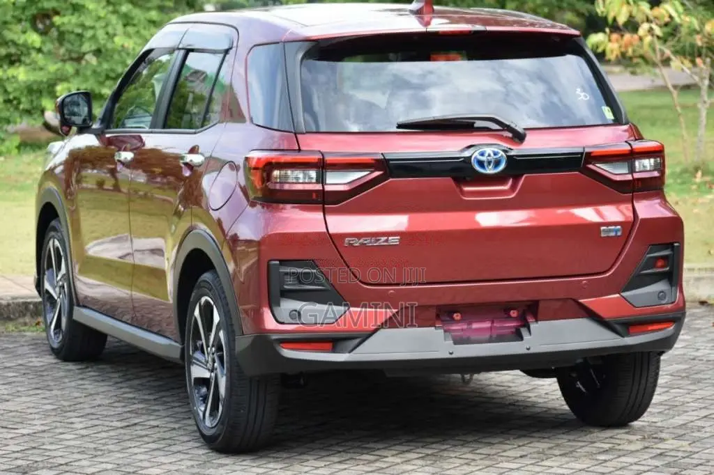 Toyota RAIZE HYBRID Z 2025 SUV Unregistered (Recondition)