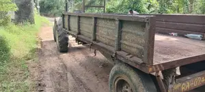 Massey-Ferguson 240 2005 Tractor (Used)