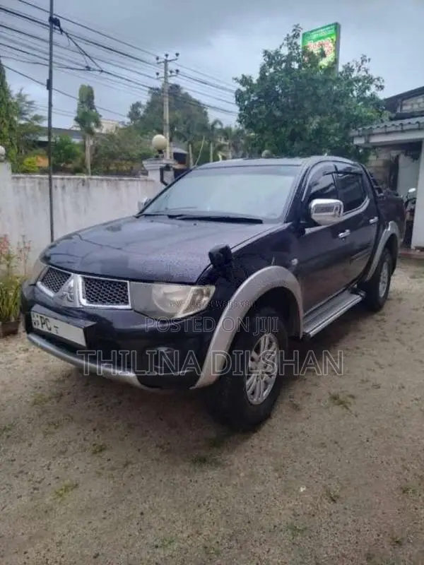 Mitsubishi L200 2011 Pickup (Used)