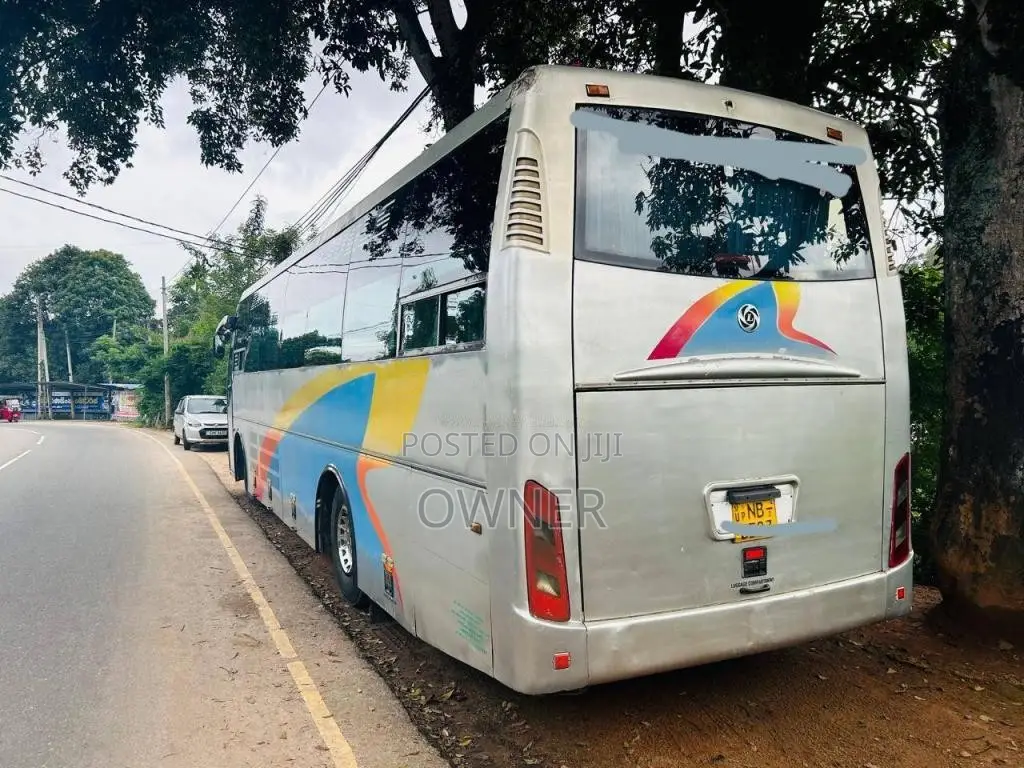 Ashok-Leyland Leyland 2012 Bus (Used)