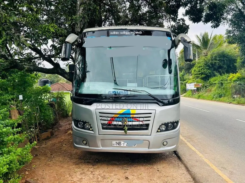 Ashok-Leyland Leyland 2012 Bus (Used)