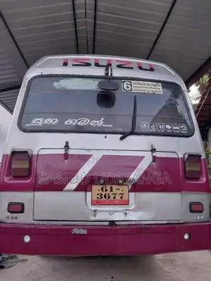 Isuzu Journey 1989 Bus (Used)