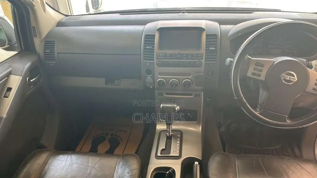 Nissan Navara Aventura 2007 Pickup (Used)