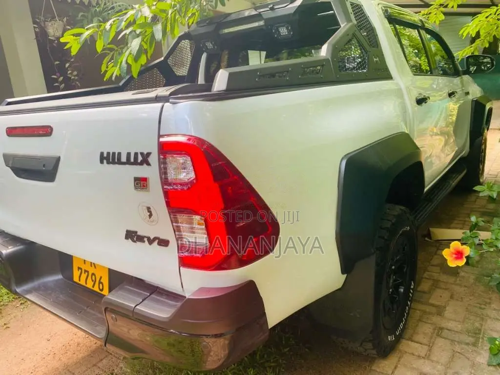 Toyota Hilux GR Sport 2024 Pickup (Used)