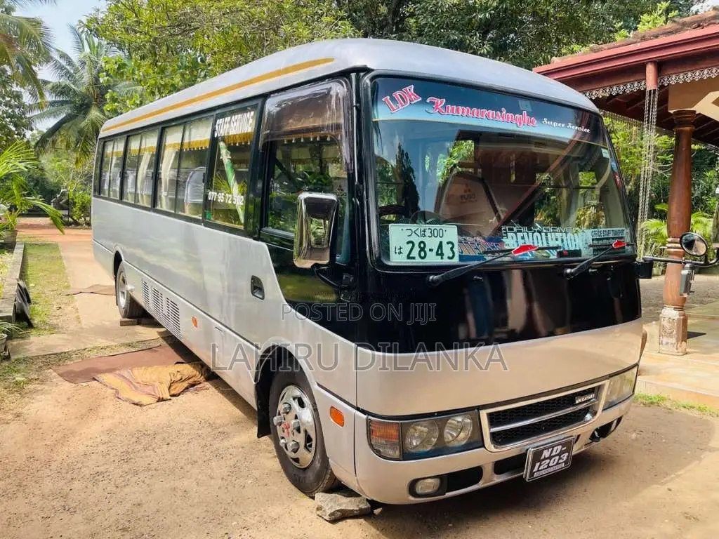 Mitsubishi Rosa 2006 Bus (Used)